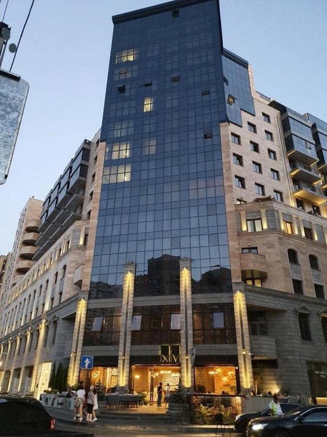 Yerevan House Luxury Apartment 5 Ngoại thất bức ảnh
