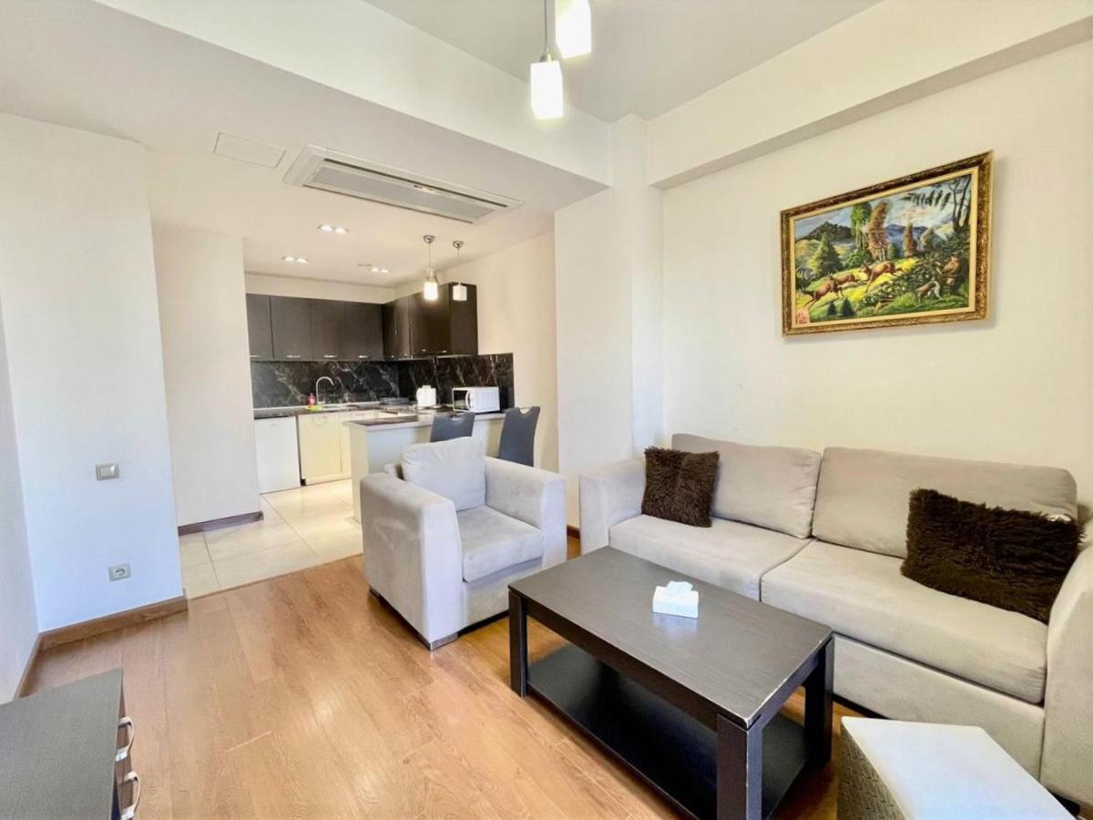 Yerevan House Luxury Apartment 5 Ngoại thất bức ảnh