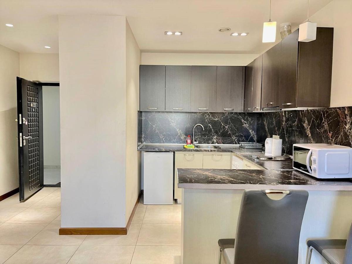 Yerevan House Luxury Apartment 5 Ngoại thất bức ảnh